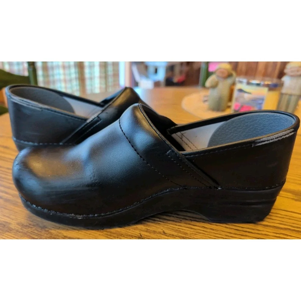 Women's Dansko Professional Clogs Black Size EU 41 US 10/10.5